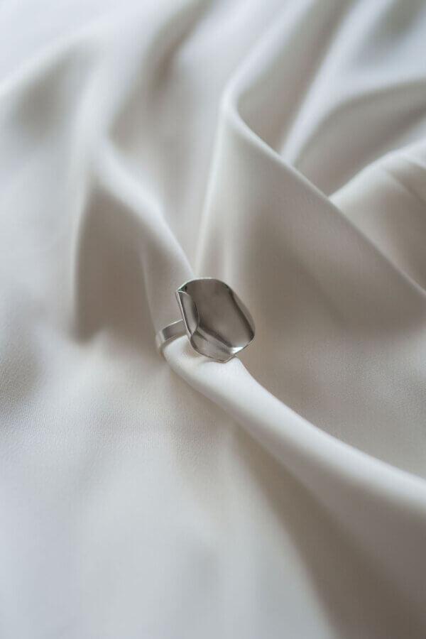 Rosa ring